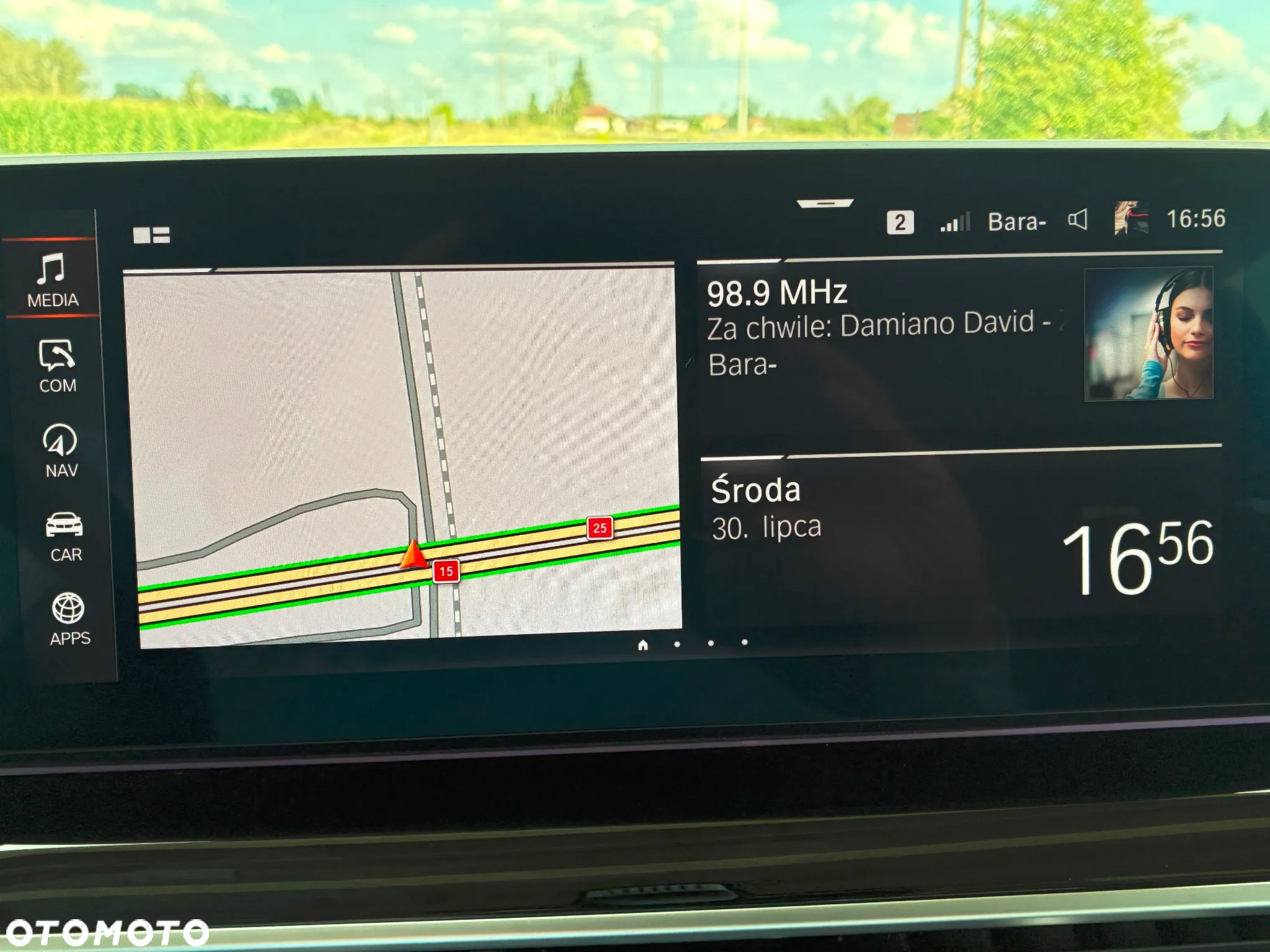 BMW Seria 5 520d - 32