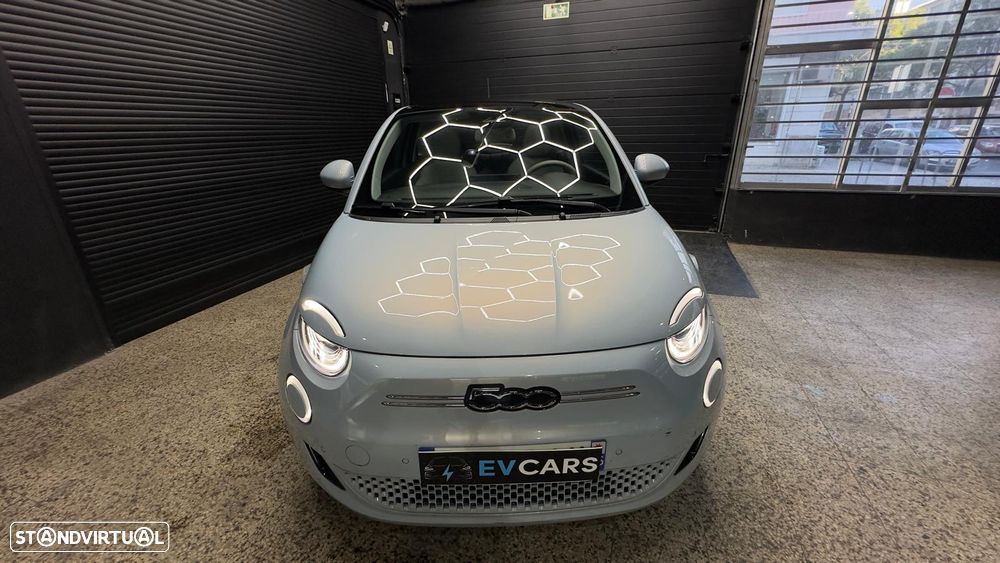 Fiat 500e La Prima - 4