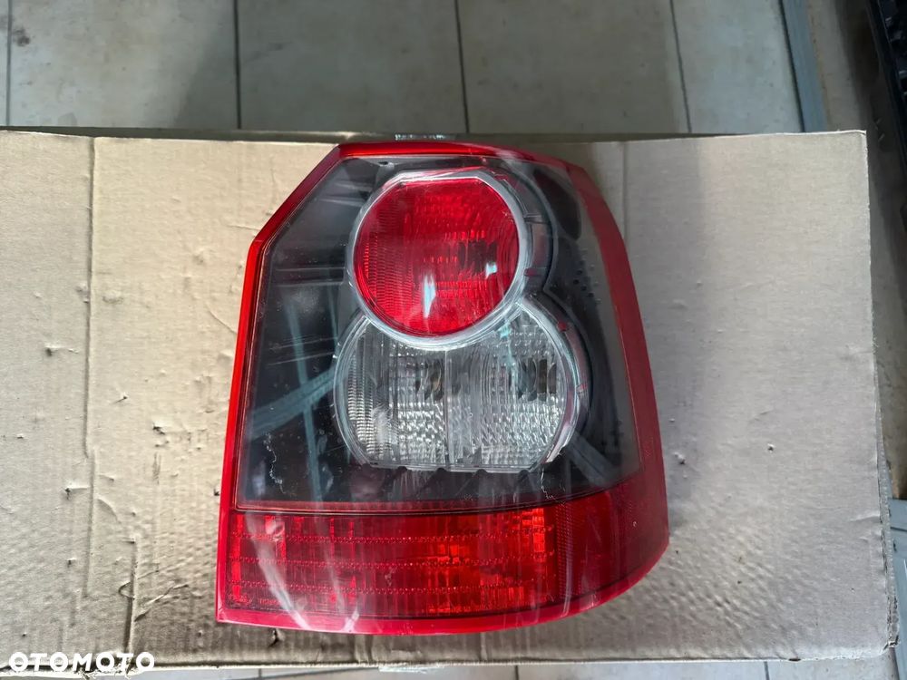Reflektor / lampa tylna Land Rover Freelander II - prawa strona - oryginalna - 1