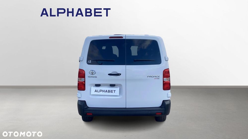 Toyota ProAce Kombi D-4D Long 2,8t - 4