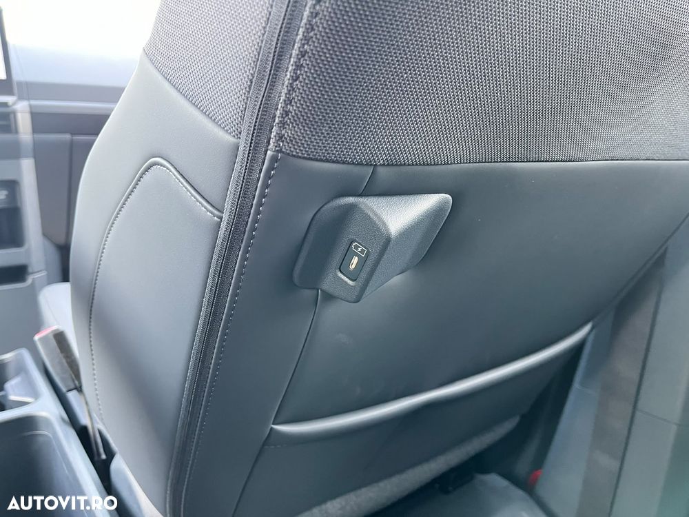 Kia PV5 Passenger - 22