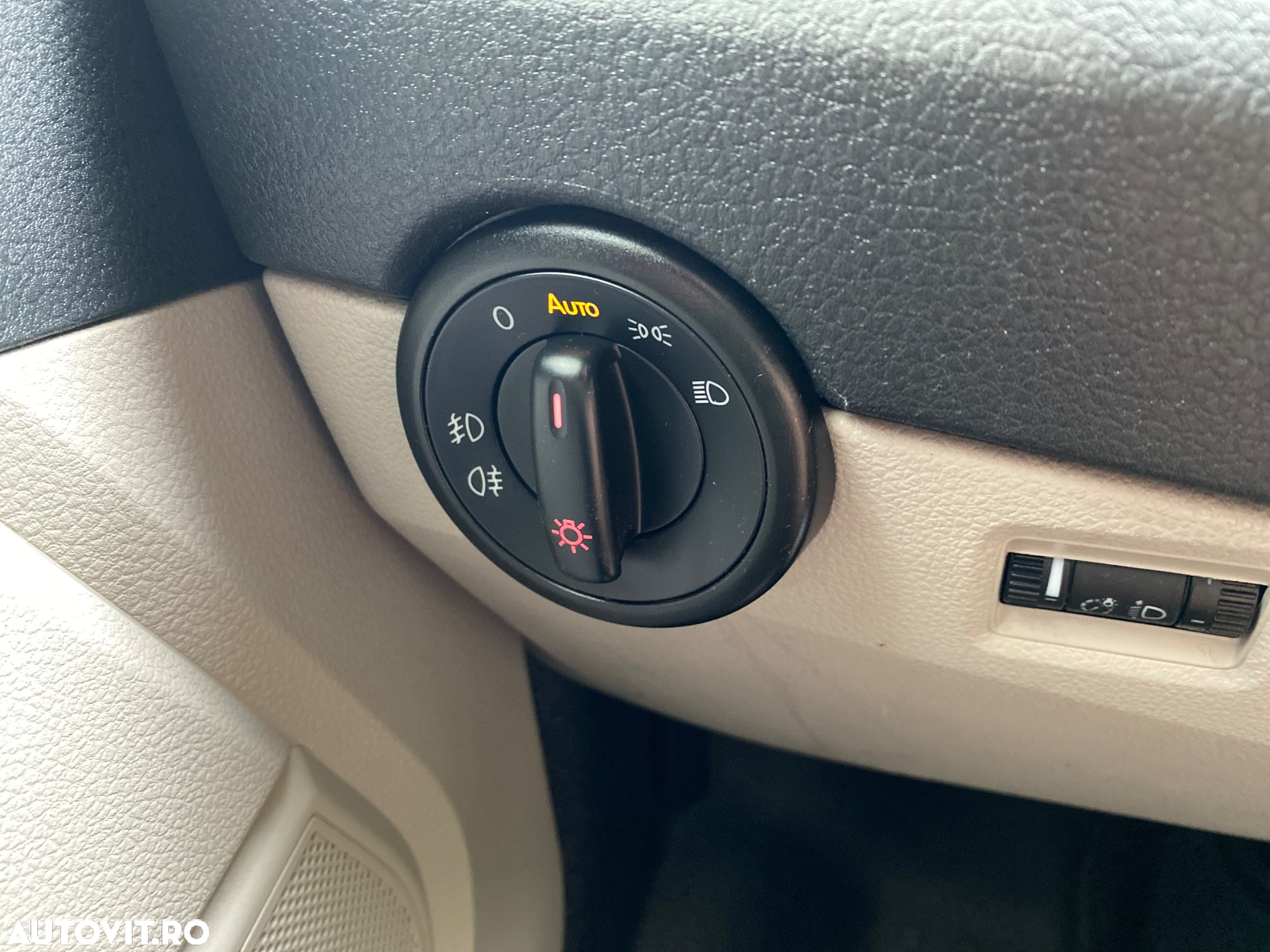 Volkswagen Transporter Caravelle DSG Kurz 4MOTION Highline - 28