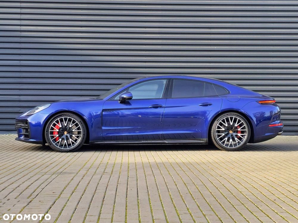 Porsche Panamera - 3