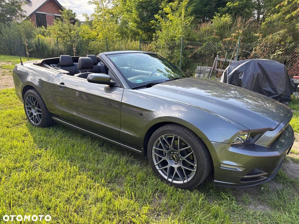 Ford Mustang 3.7 V6 Premium - 1