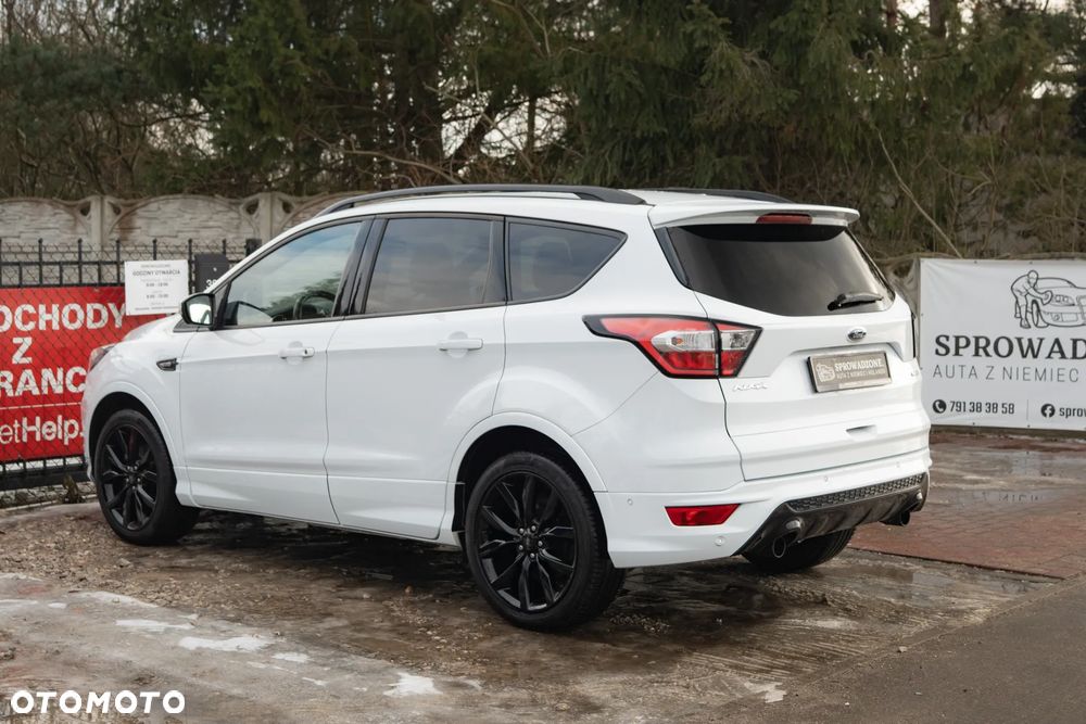 Ford Kuga 1.5 EcoBoost 2x4 ST-Line - 6