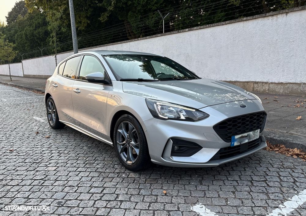 Ford Focus 1.0 EcoBoost MHEV ST-Line - 14