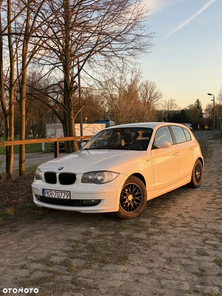BMW Seria 1 116i - 1