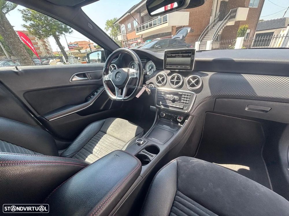 Mercedes-Benz A 220 d 7G-DCT AMG Line — fotografia 59