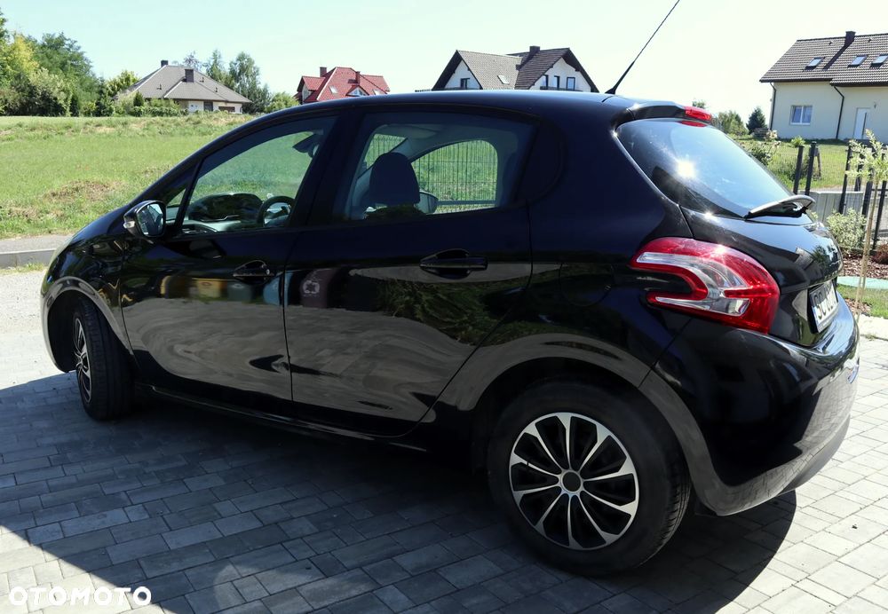 Peugeot 208 1.6 e-HDi Active STT - 4