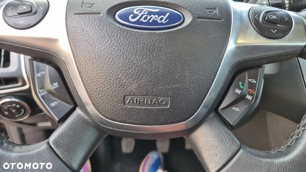 Ford Focus - 23