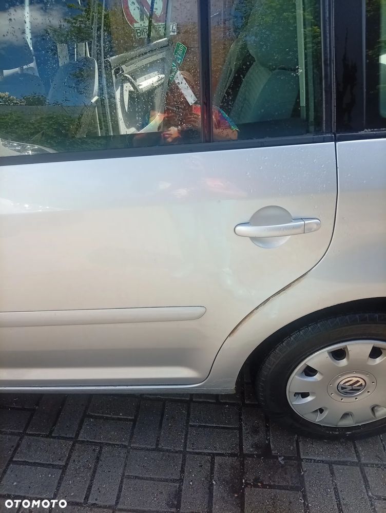 Volkswagen Touran - 6