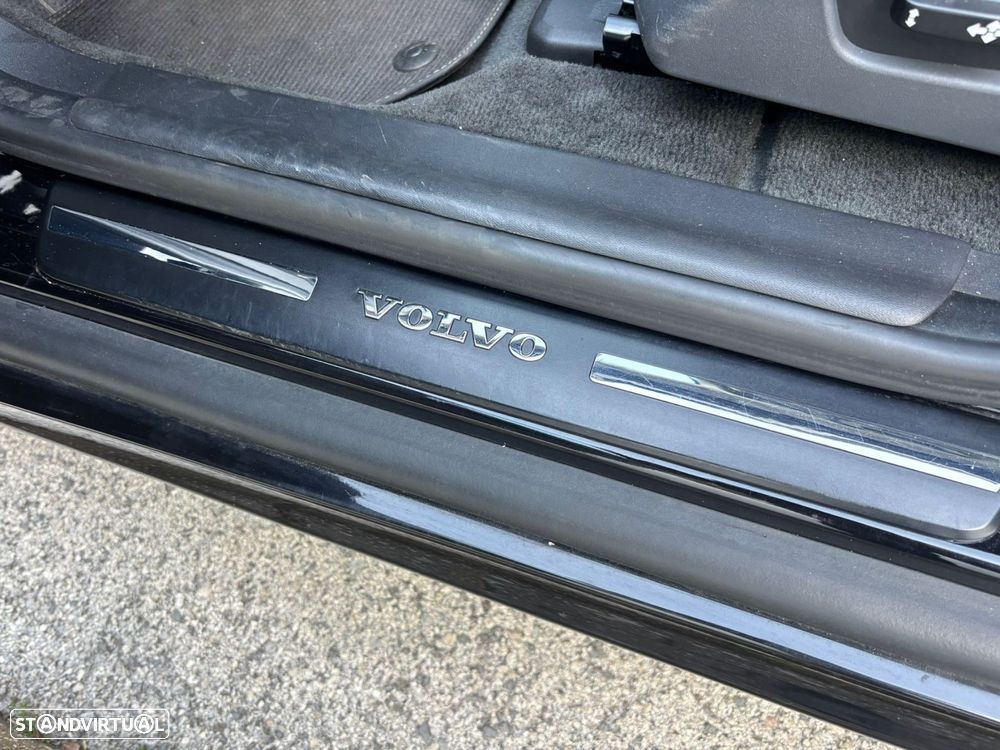 Volvo XC 60 2.0 D4 R-Design - 18