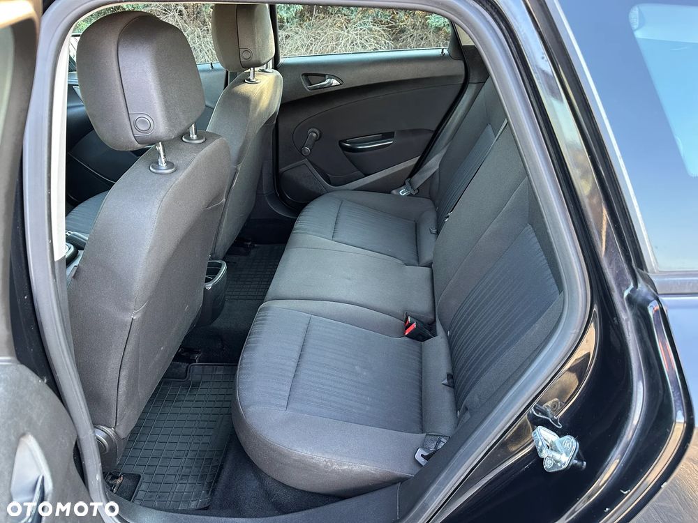 Opel Astra 1.7 CDTI DPF - 17