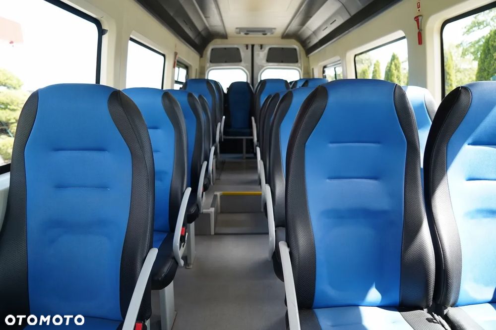 Mercedes-Benz SPRINTER 516 BLUETEC / KLIMATYZACJA / SPROWADZONY - 29
