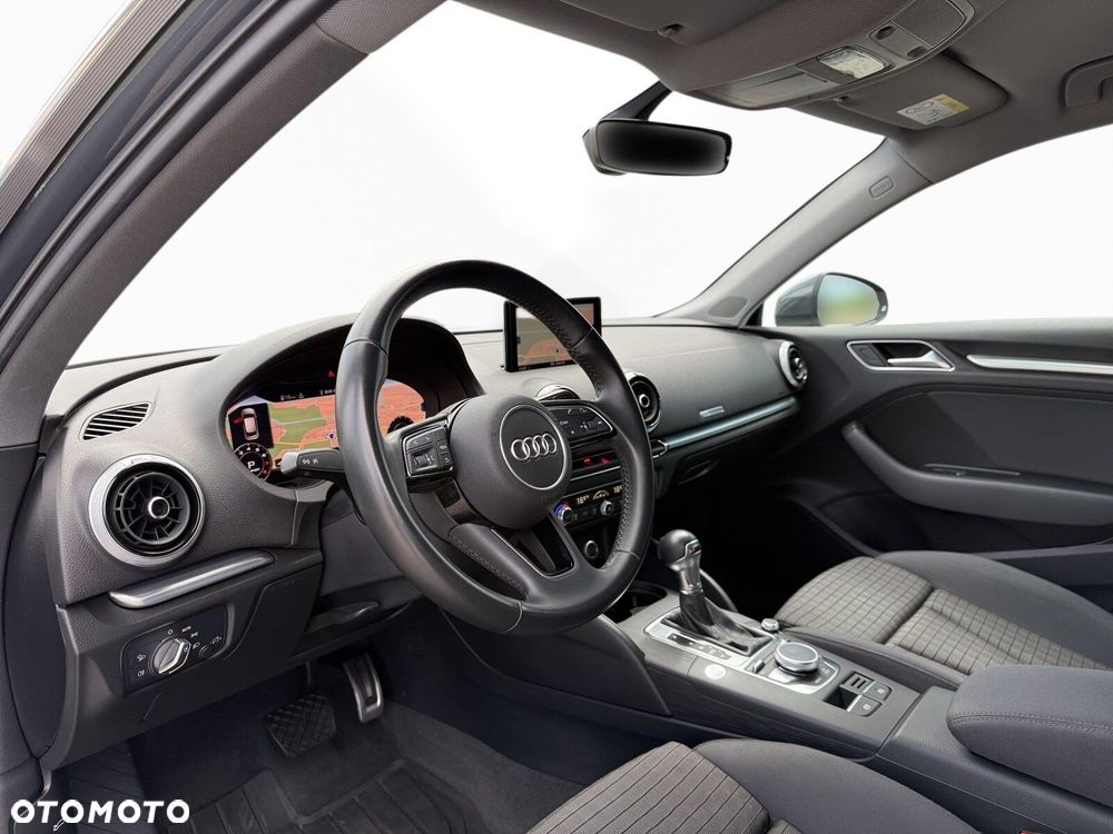 Audi A3 Sportback 35 TFSI mHEV S tronic - 11