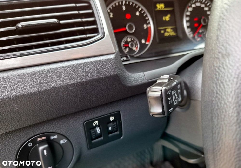 Volkswagen Caddy - 32