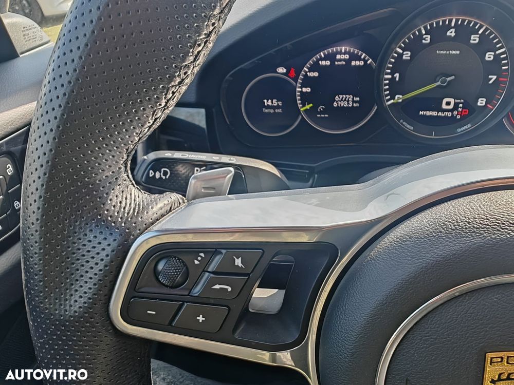 Porsche Cayenne Coupe E-Hybrid Tiptronic S Black Edition - 19