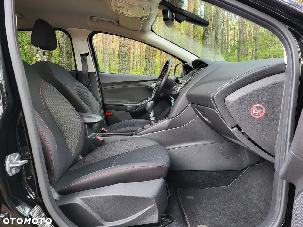 Ford Focus 1.5 EcoBoost Start-Stopp-System ST-Line - 9