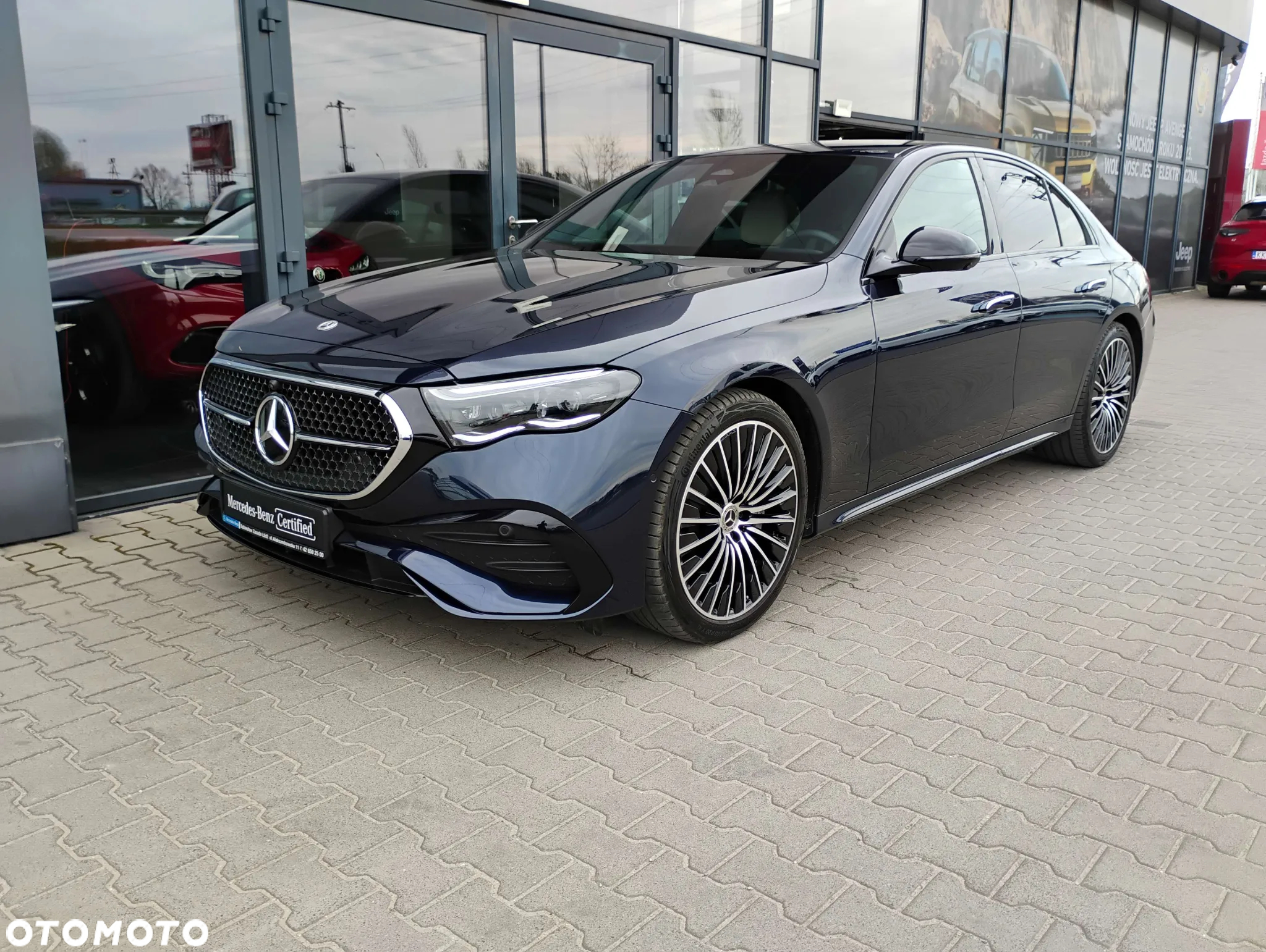 Mercedes-Benz Klasa E 220 d 4-Matic AMG - 28