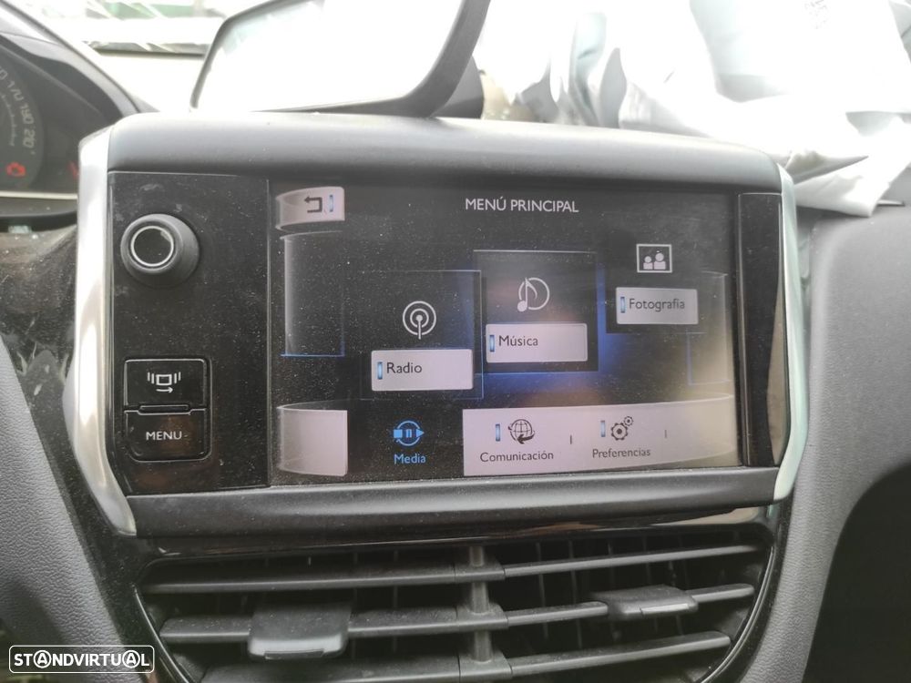 TELA/ECRÃ MULTIFUNÇÕES PEUGEOT 208 - 1