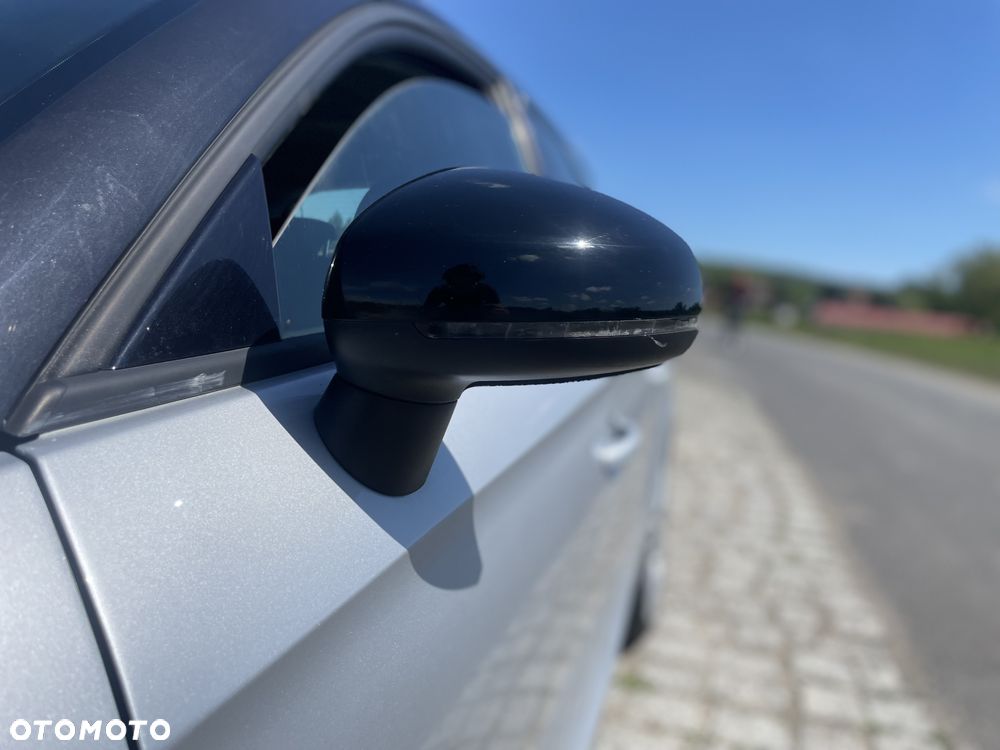Audi A1 Sportback 1.6 TDI Ambition S tronic - 6