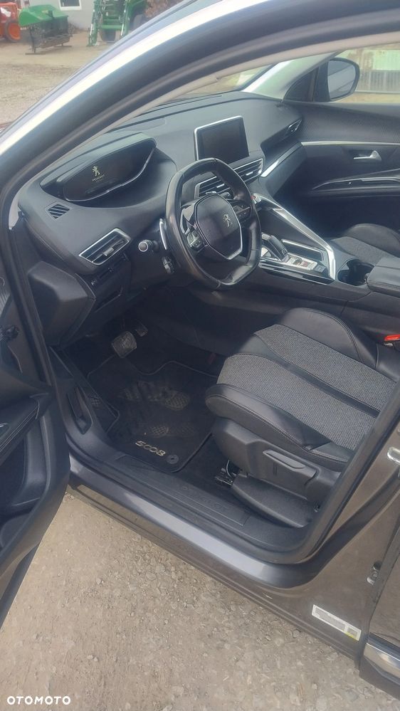 Peugeot 5008 BlueHDI 130 EAT8 Active Business-Paket - 10