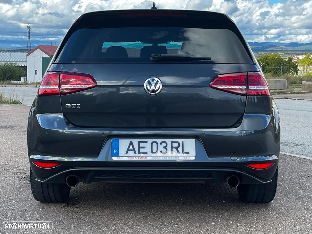 VW Golf 2.0 TSi GTi DSG - 28