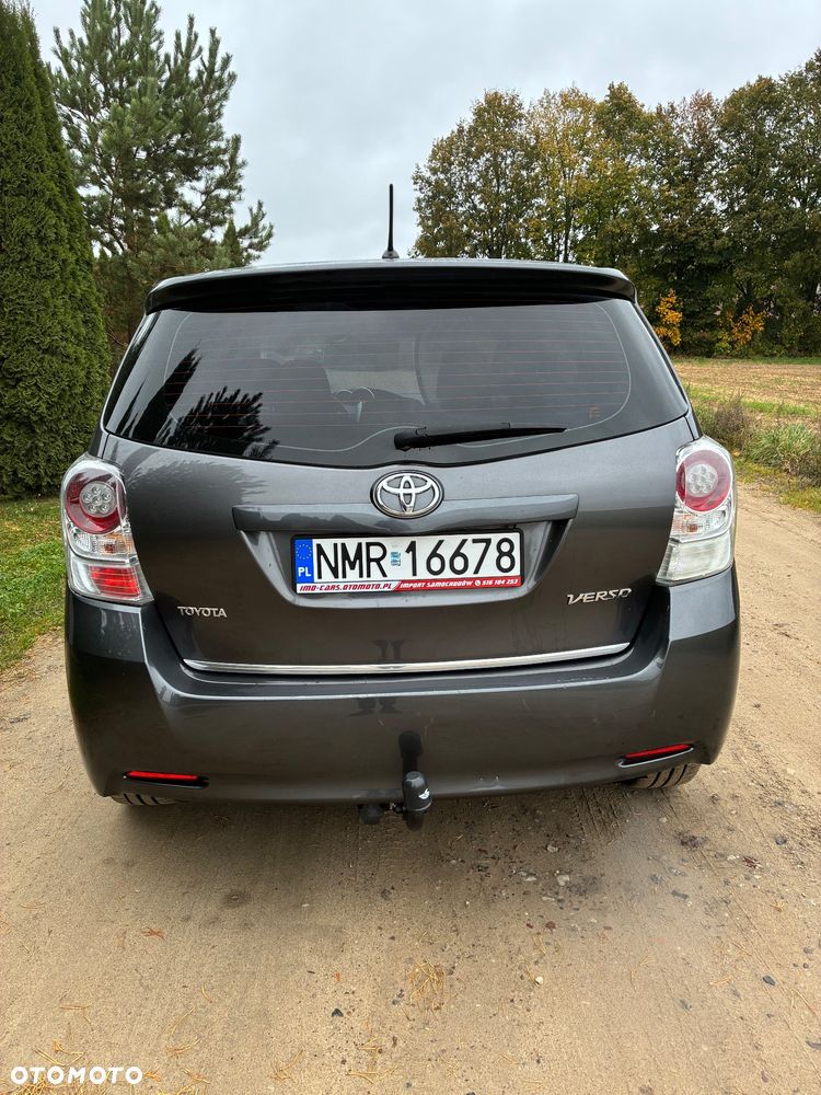 Toyota Verso - 7
