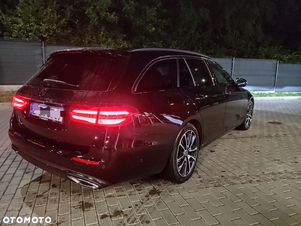 Mercedes-Benz Klasa E - 8