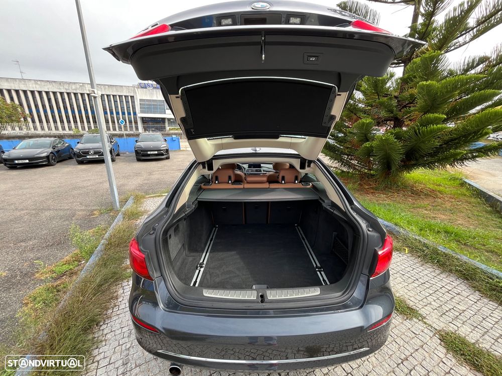 BMW 318 Gran Turismo d Auto Line Luxury - 17