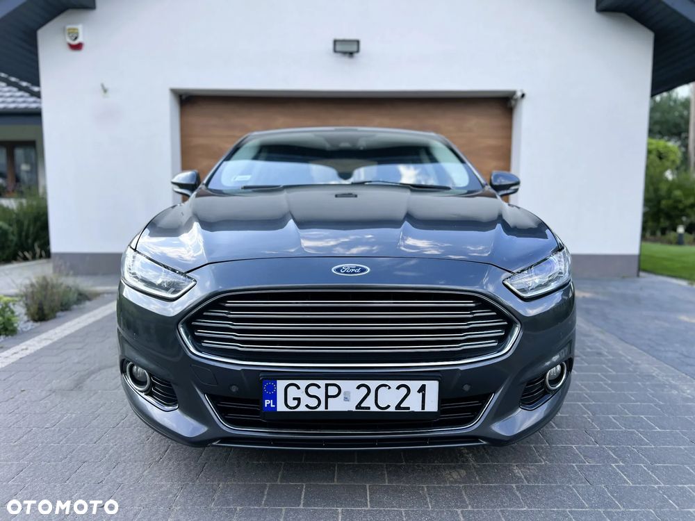 Ford Mondeo - 38