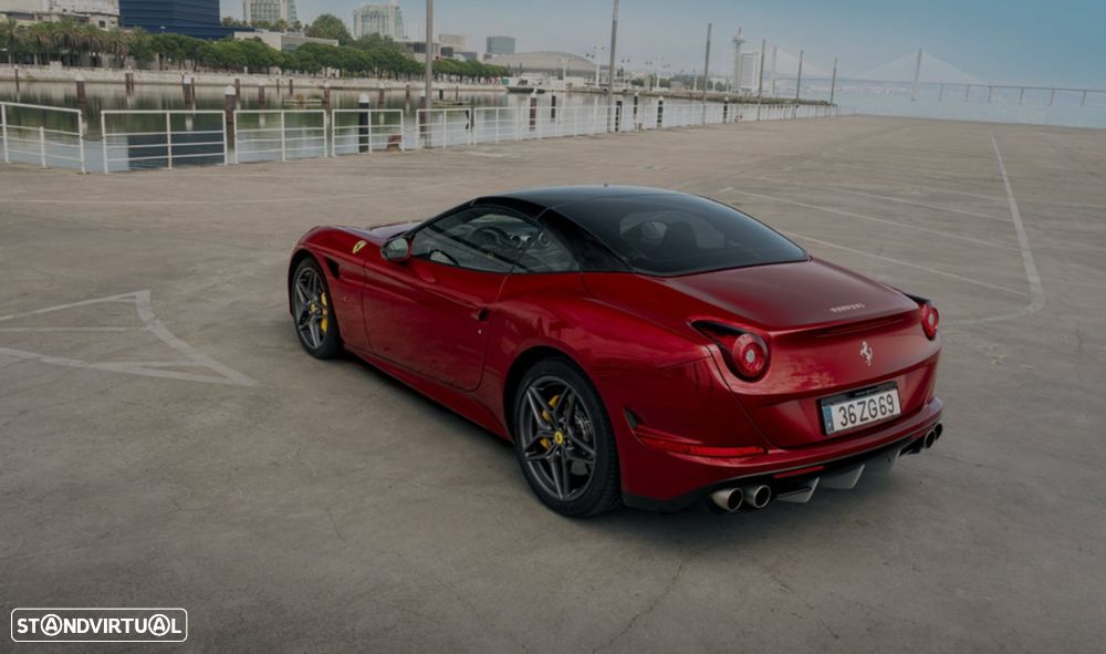 Ferrari California T - 11