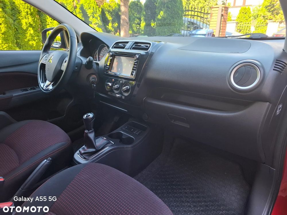 Mitsubishi Space Star AS&G 1.2 Select+ Black - 20