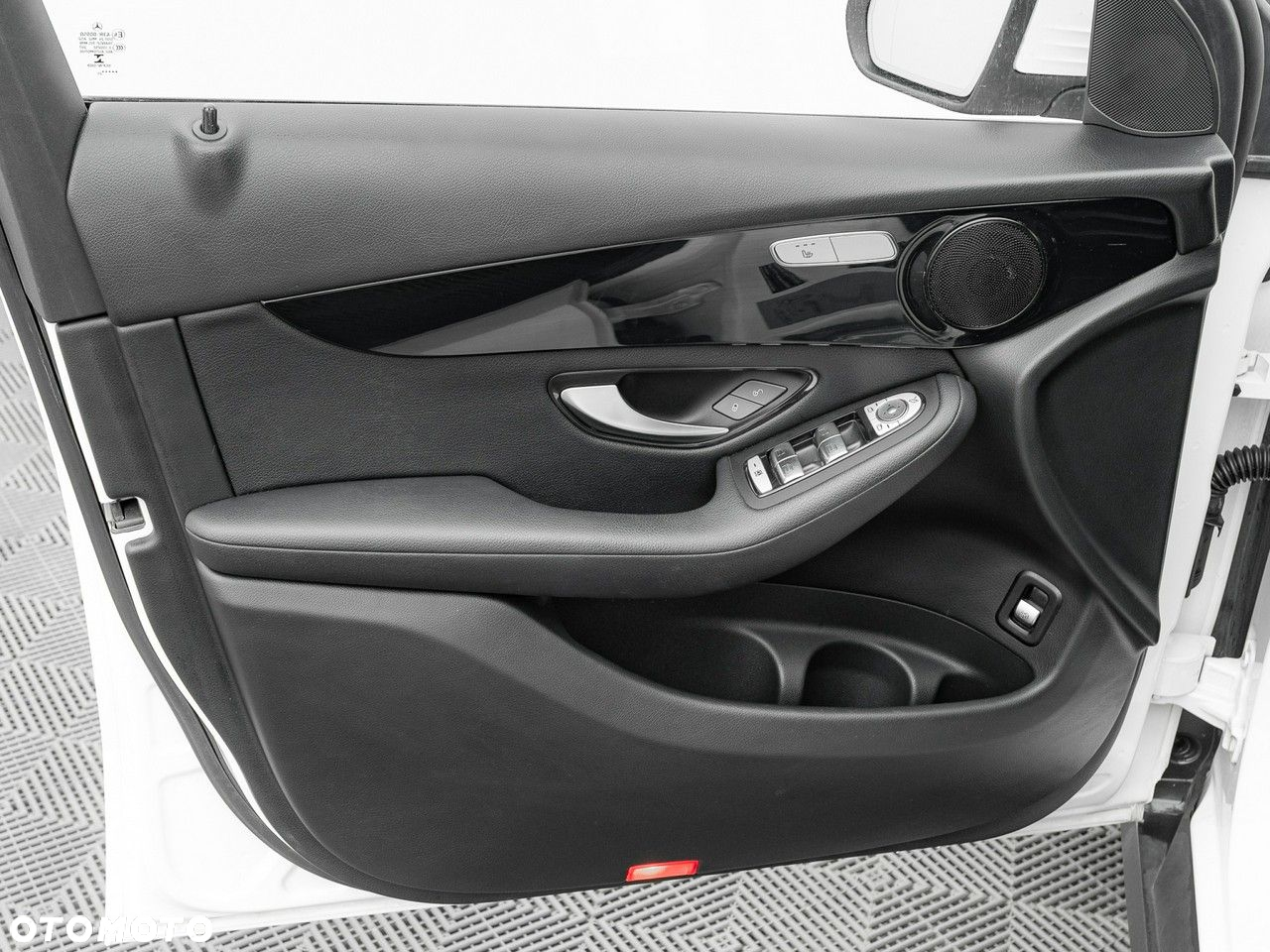 Mercedes-Benz GLC 200 d - 13