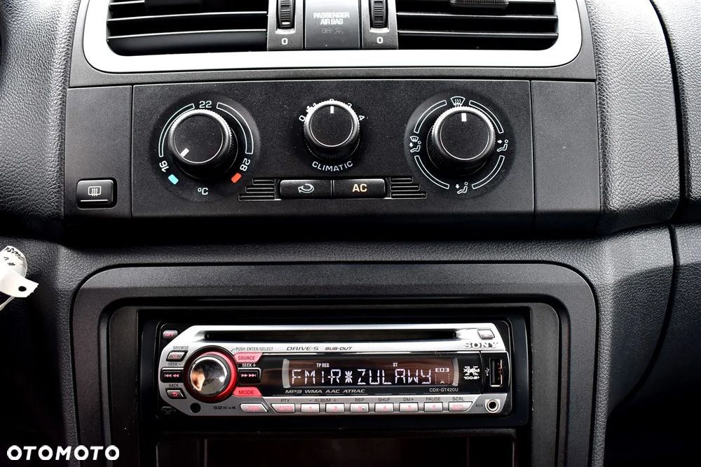 Skoda Fabia 1.4 16V Style - 33