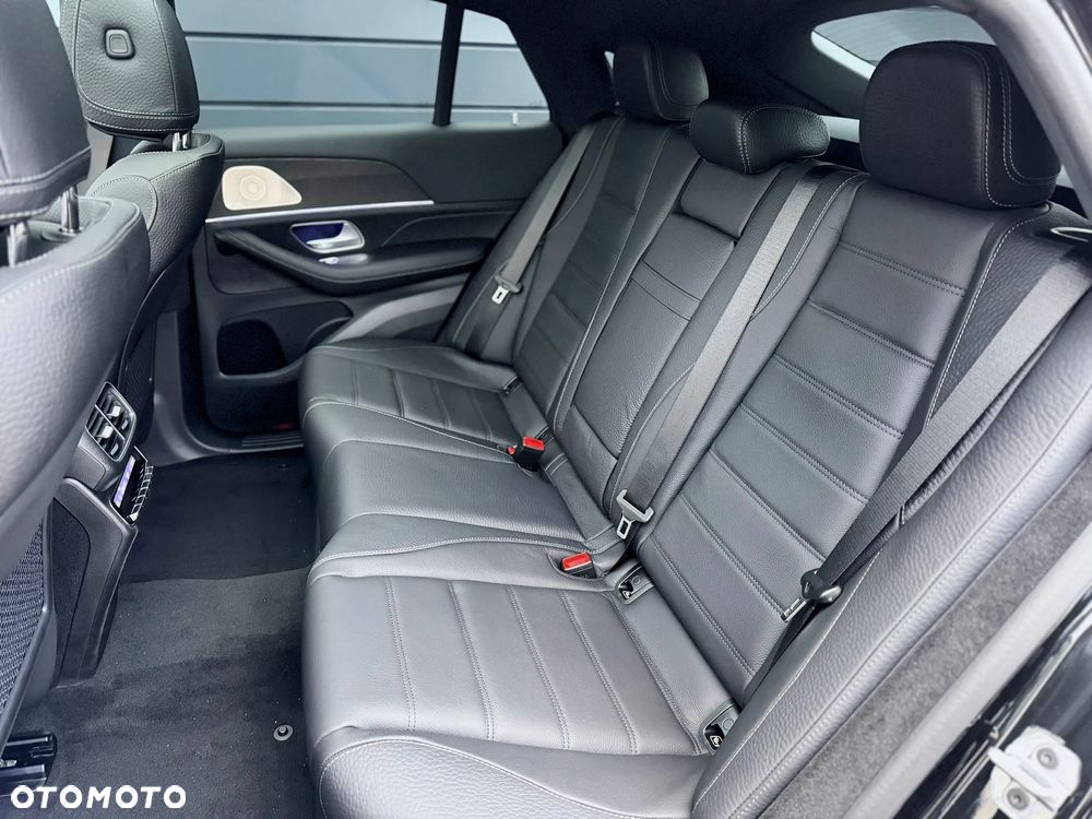 Mercedes-Benz GLE - 24