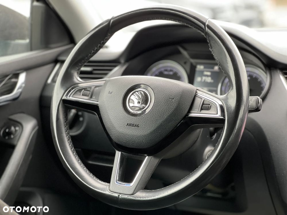 Skoda Octavia 1.6 TDI Active - 16