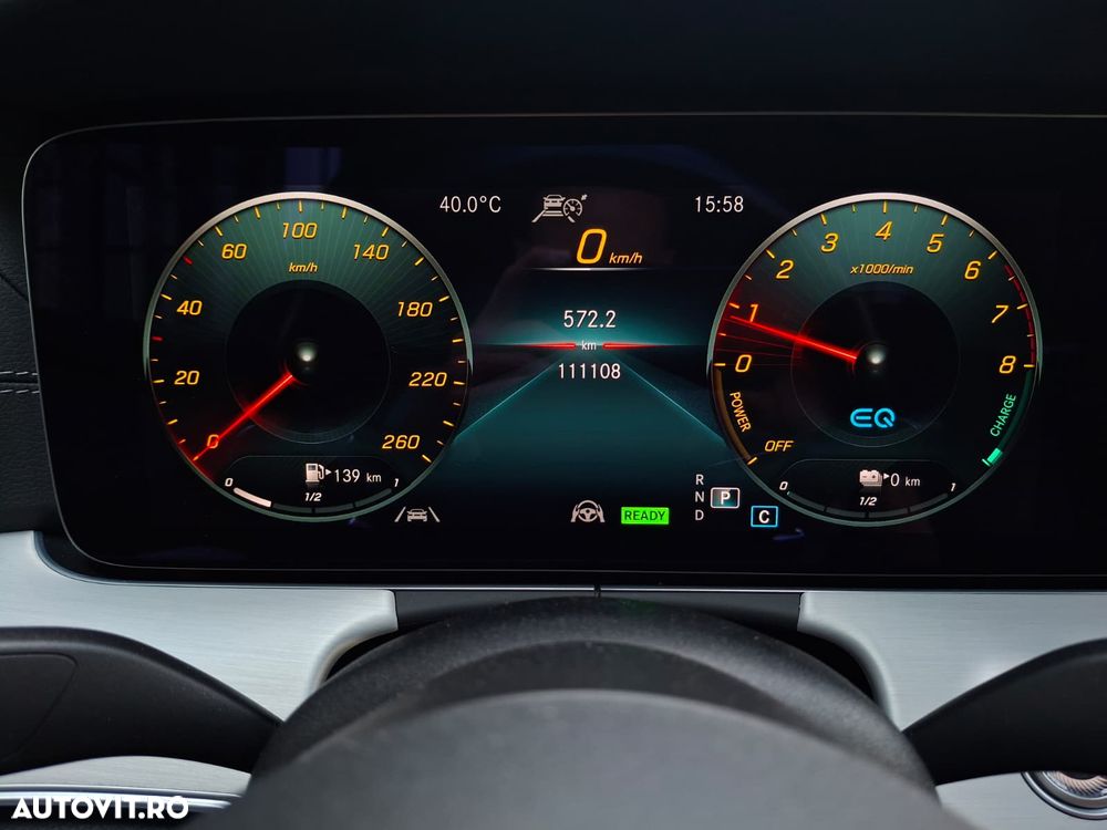 Mercedes-Benz E 300 9G-TRONIC AMG Line - 11
