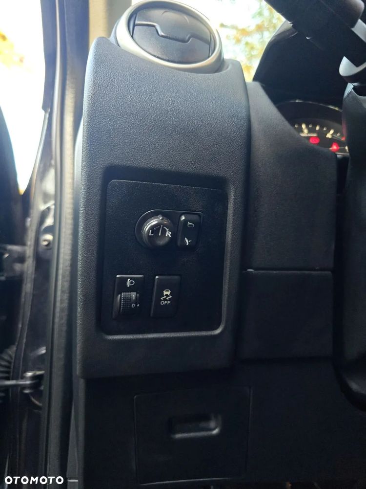 Nissan Qashqai+2 2.0 dCi 4x4 Tekna Premium - 31