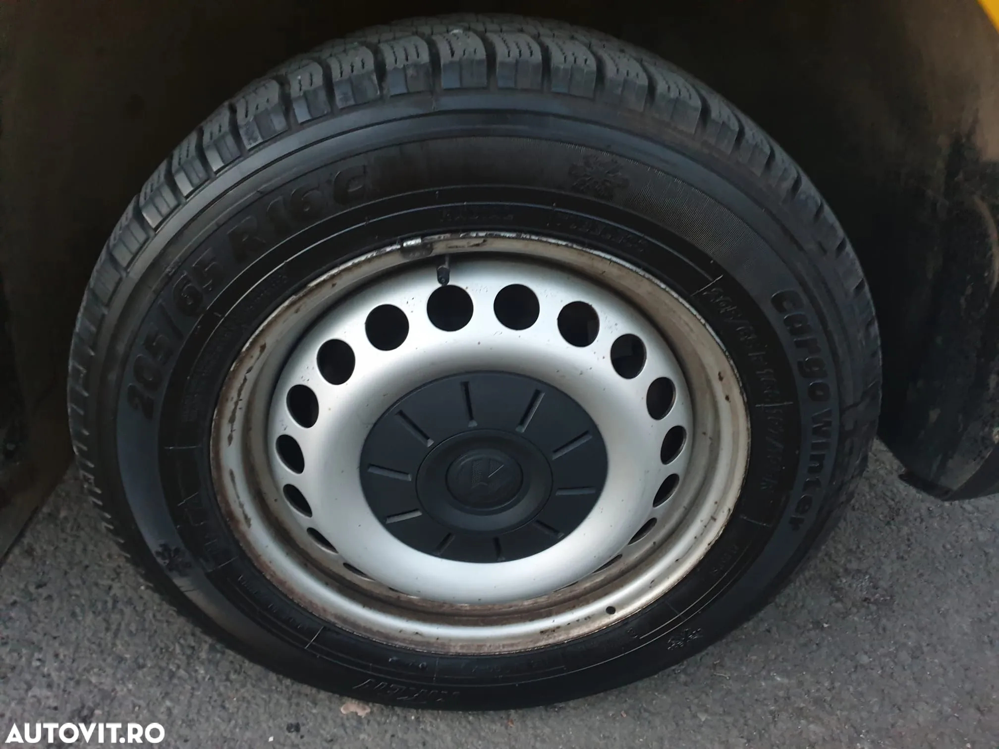 Volkswagen Transporter Kombi T6 2.0 TDI 75 kW LR - 16