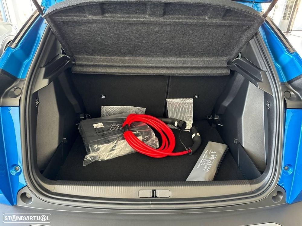 Peugeot e-2008 54 kWh Active - 6