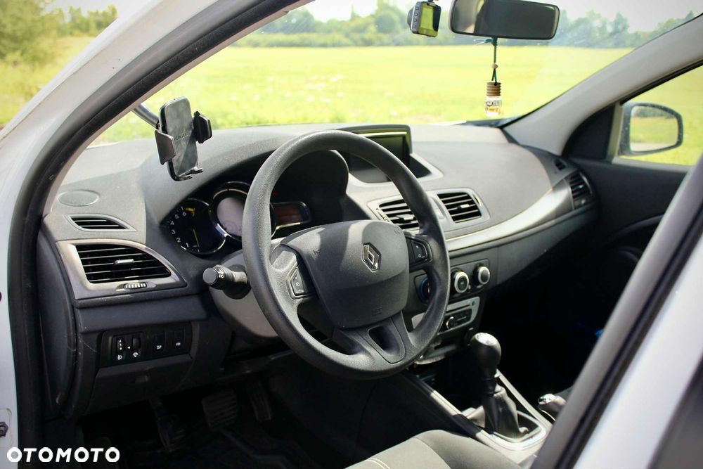 Renault Megane ENERGY TCe 115 Start & Stop Authentique - 9