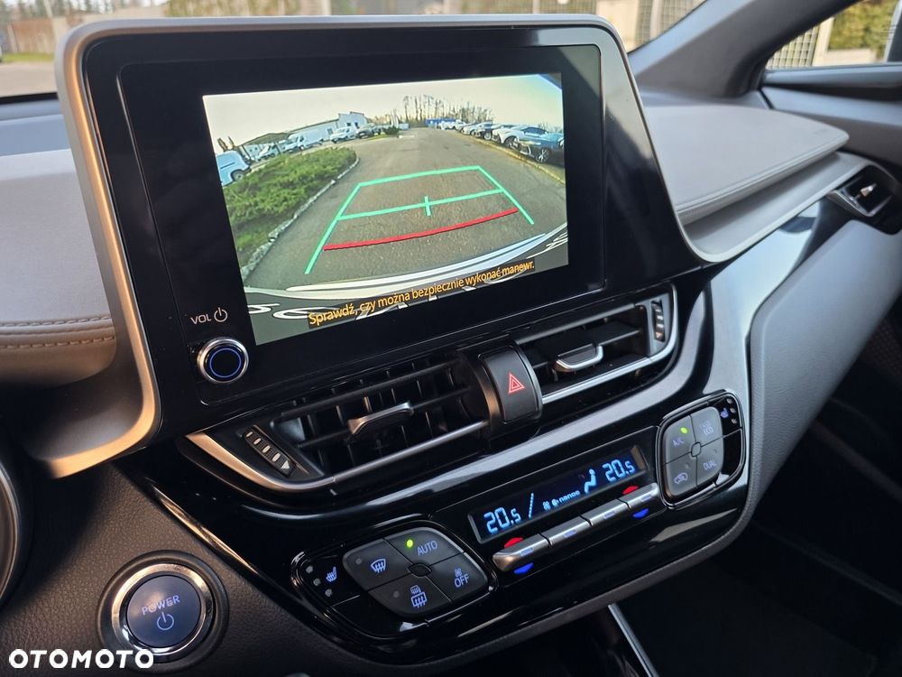 Toyota C-HR 2.0 Hybrid Executive - 23