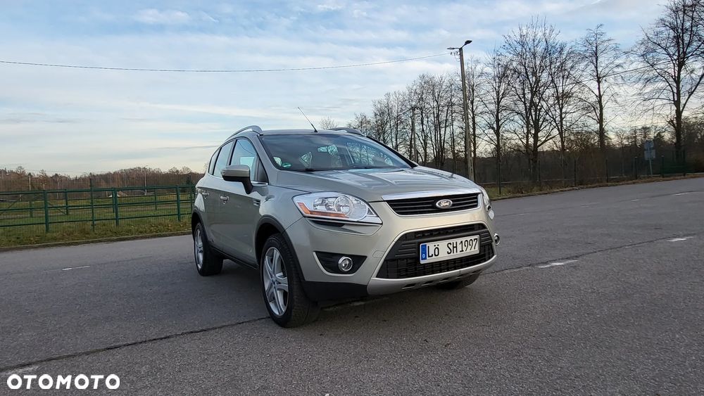 Ford Kuga 2.5 4x4 Champions Edition - 4