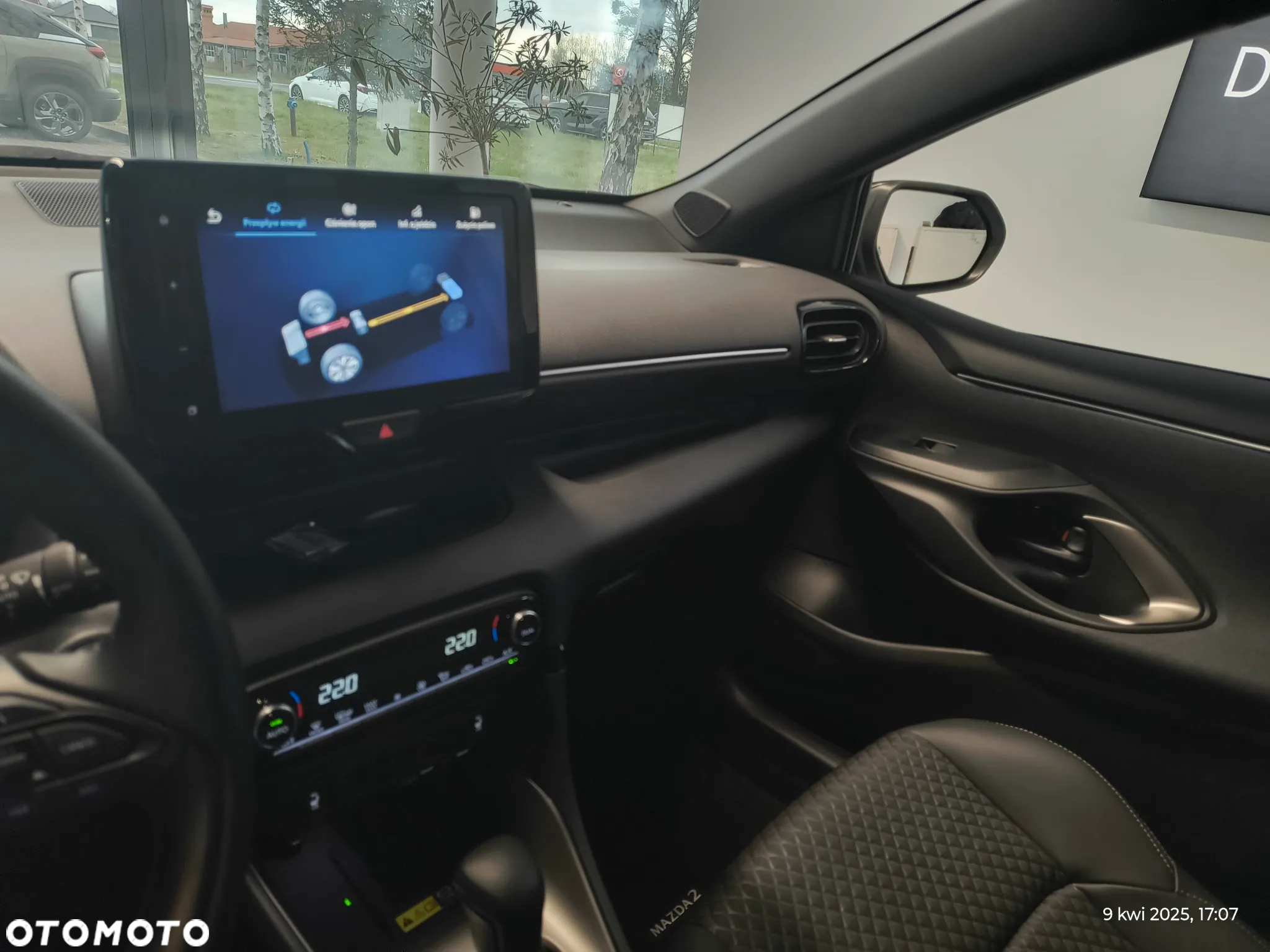 Mazda 2 - 11