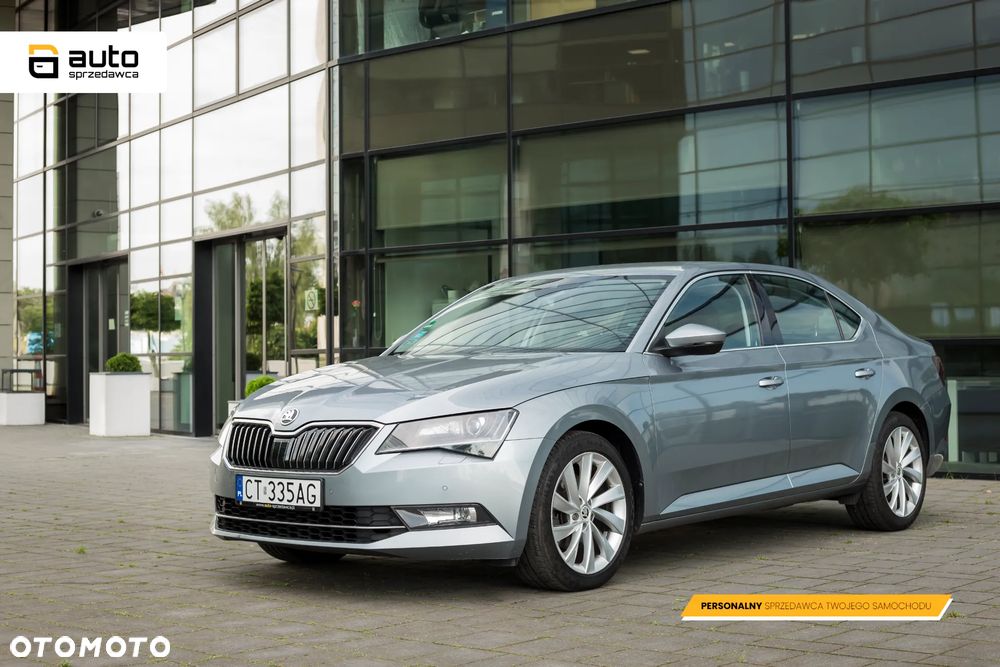 Skoda Superb 2.0 TDI Style DSG - 4