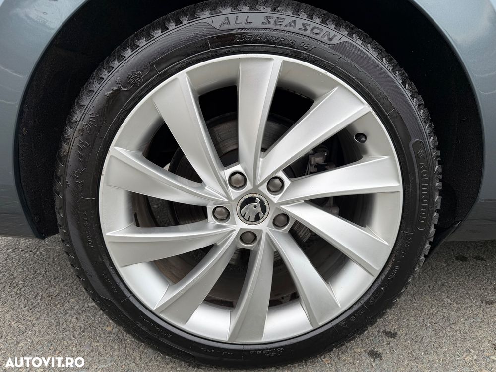 Skoda Superb 2.0 TDI DSG Style - 13