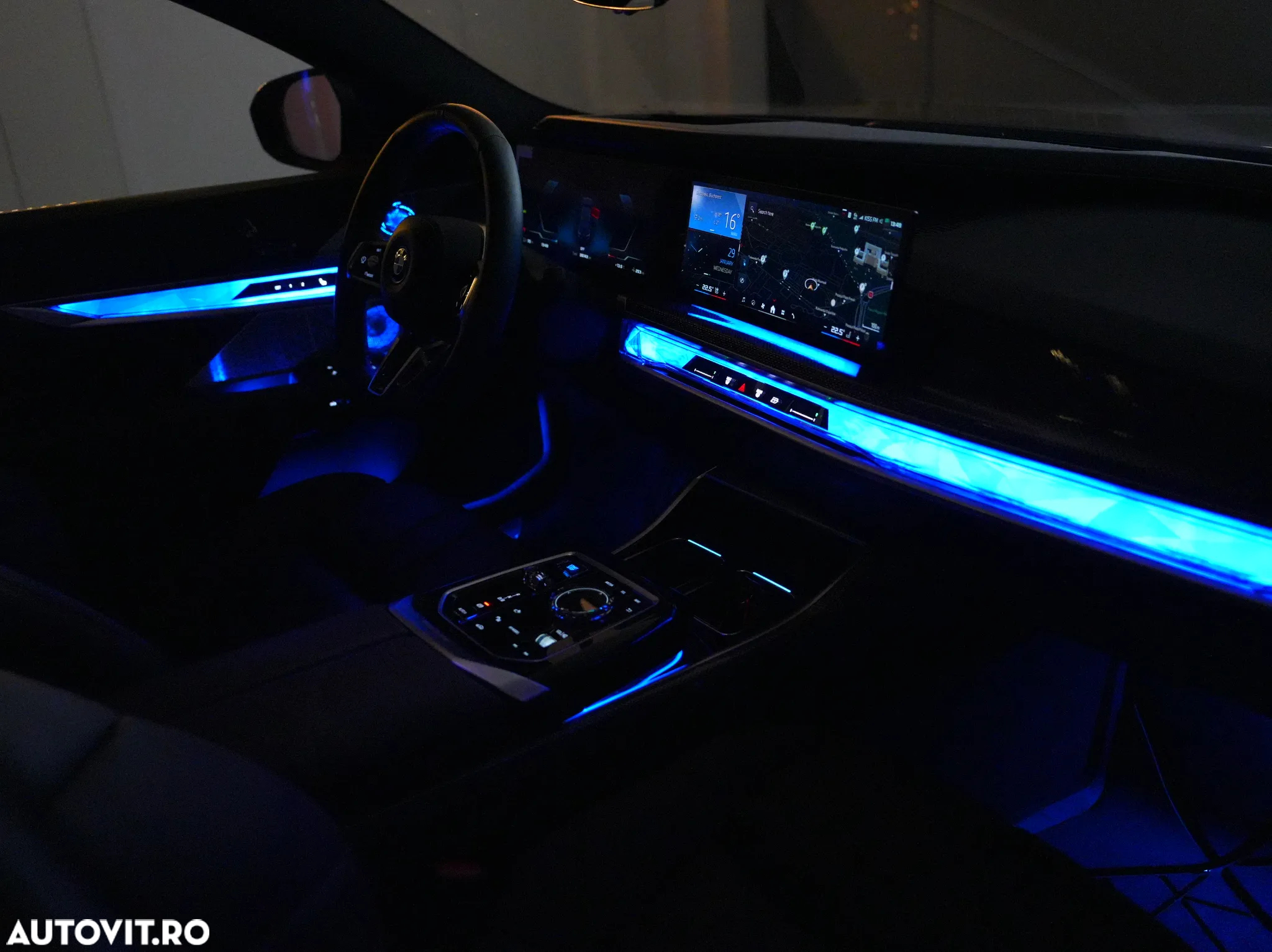 BMW i7 M70 xDrive - 28
