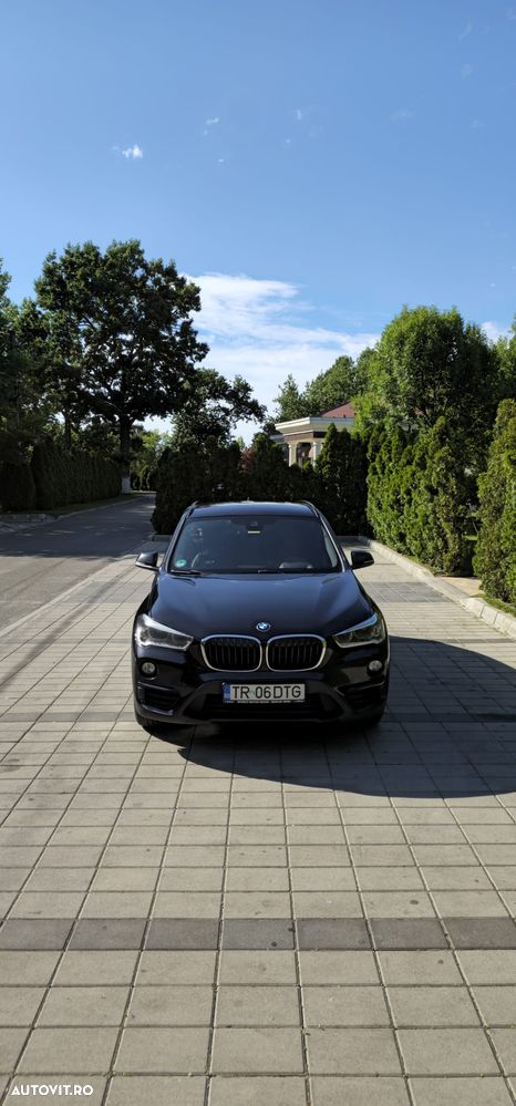 BMW X1 xDrive20d Aut. Sport Line - 4