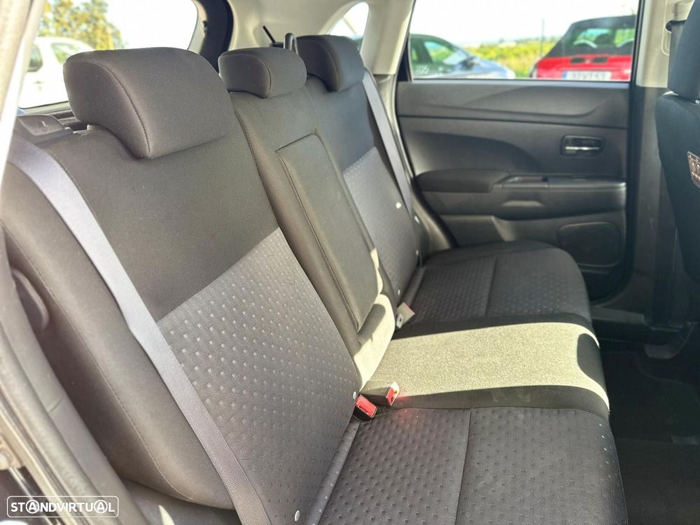 Mitsubishi ASX 1.6 Cross City - 7